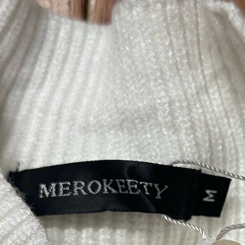 NWT Women’s Mock Neck White Sweater with Black Stitch Accents